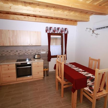 Boni Apartmanok 헤기코 외부 사진
